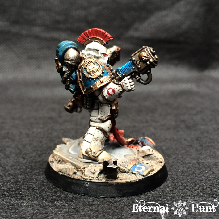 eight-captain-kharn-of-the-world-eaters-